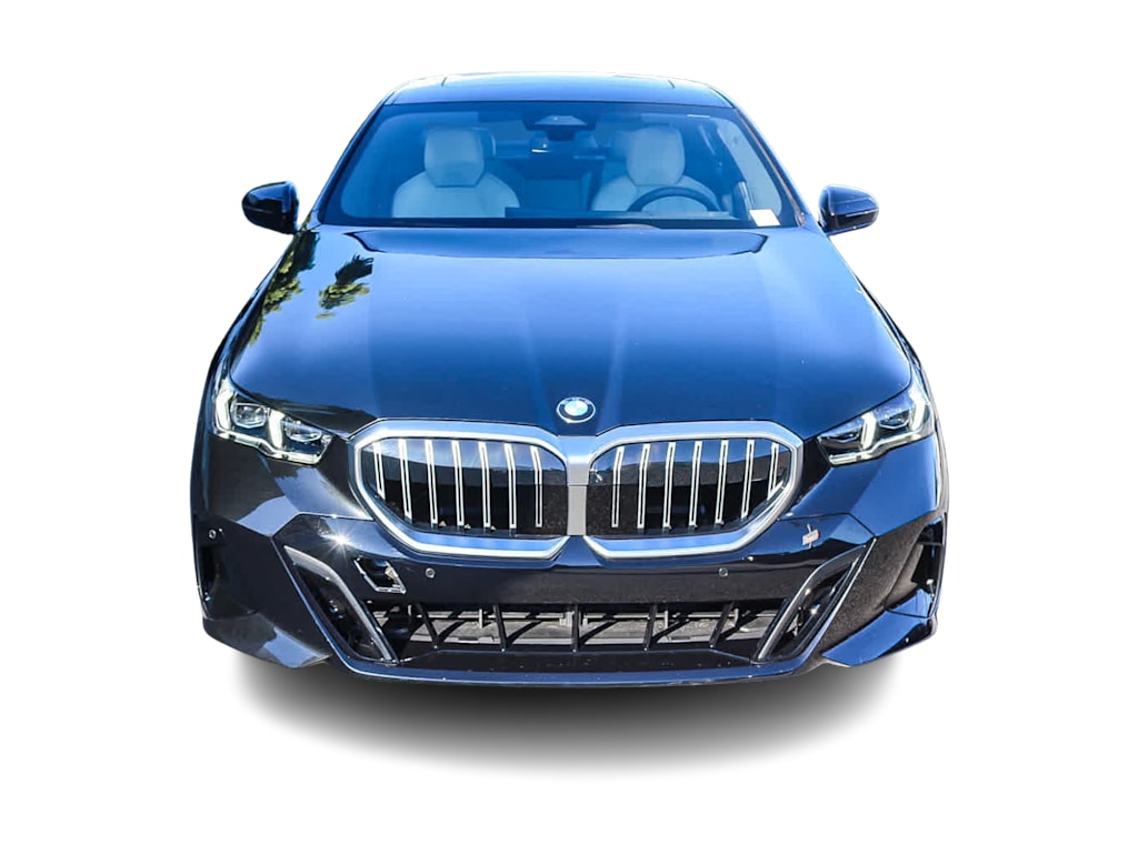 Thumbnail: 2026 BMW 5 Series - 5