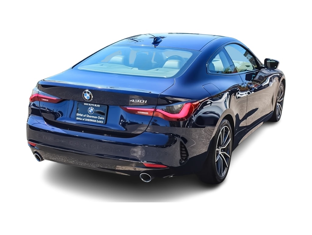 Thumbnail: 2023 BMW 4 Series - 17