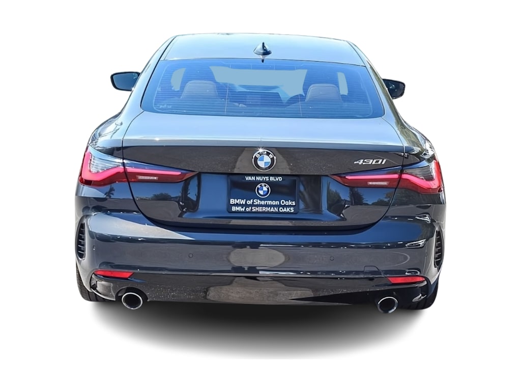 Thumbnail: 2022 BMW 4 Series - 4