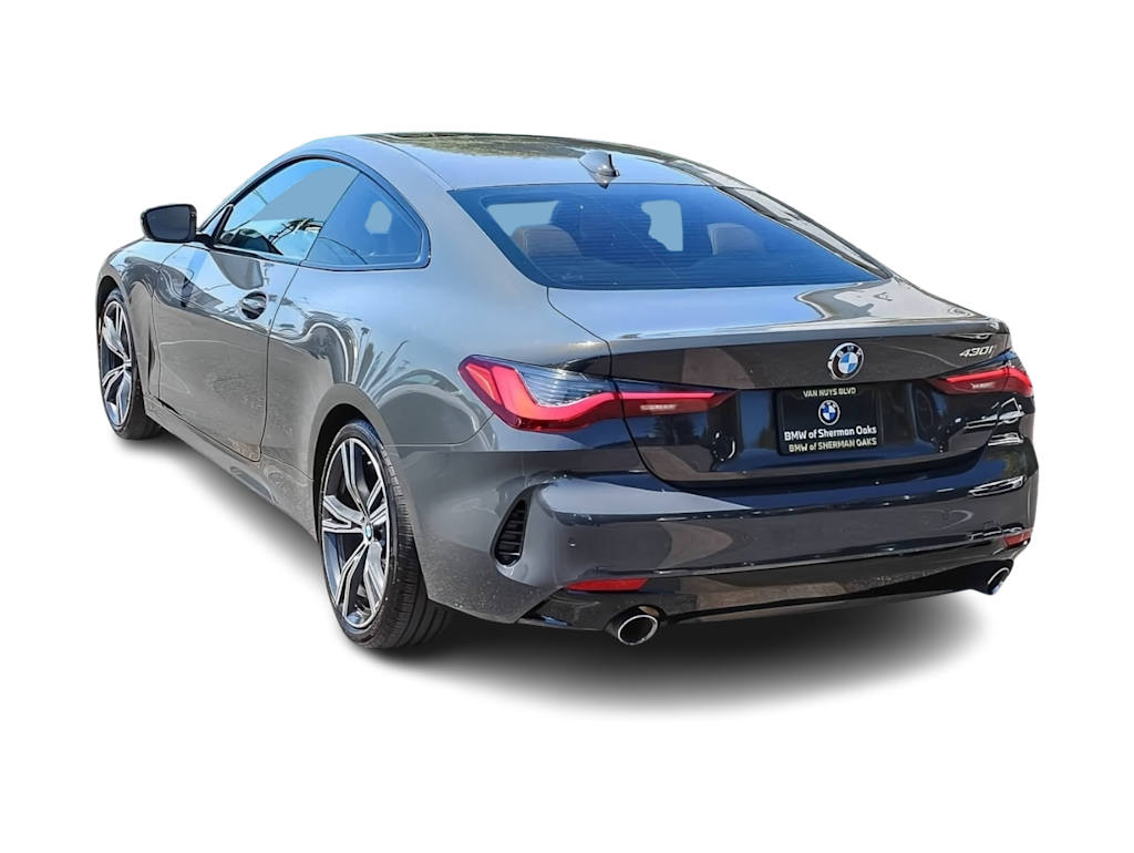 Thumbnail: 2022 BMW 4 Series - 3