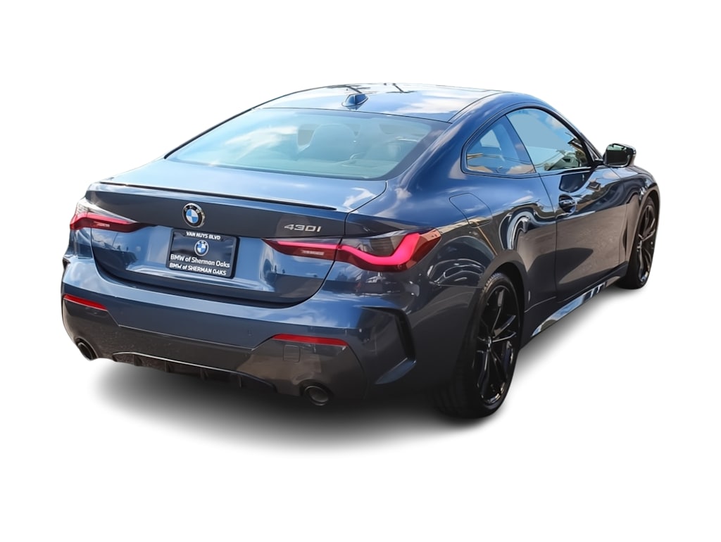 Thumbnail: 2024 BMW 4 Series - 13