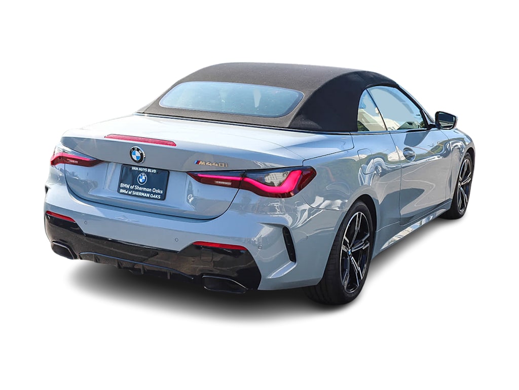 2024 BMW 4 Series M440i 18