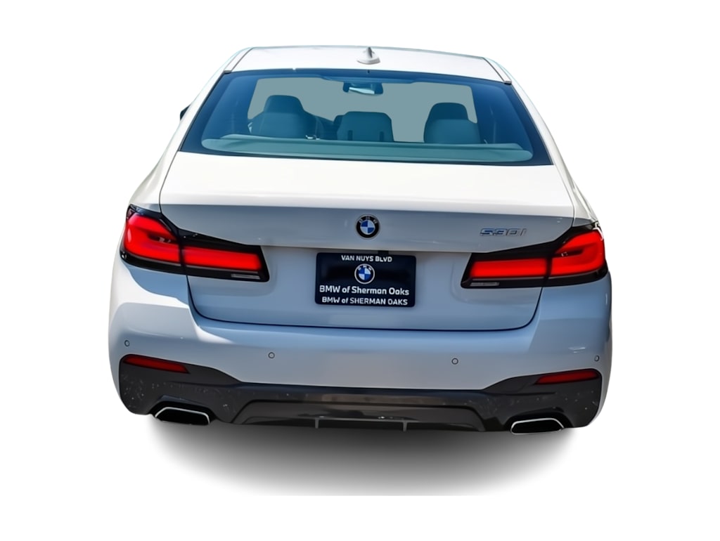 Thumbnail: 2023 BMW 5 Series - 4