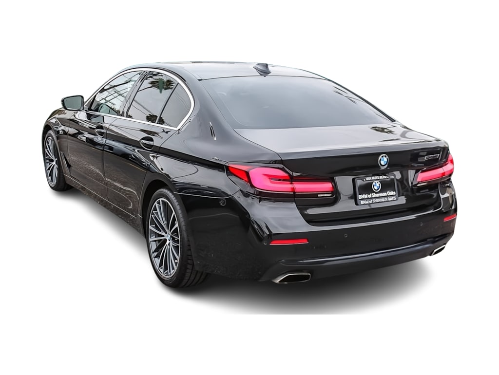 Thumbnail: 2021 BMW 5 Series - 3