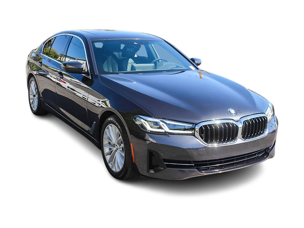Thumbnail: 2023 BMW 5 Series - 18