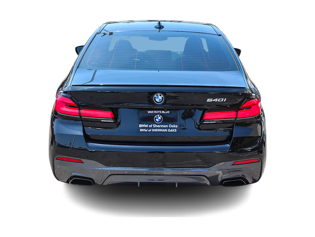 Thumbnail: 2023 BMW 5 Series - 4