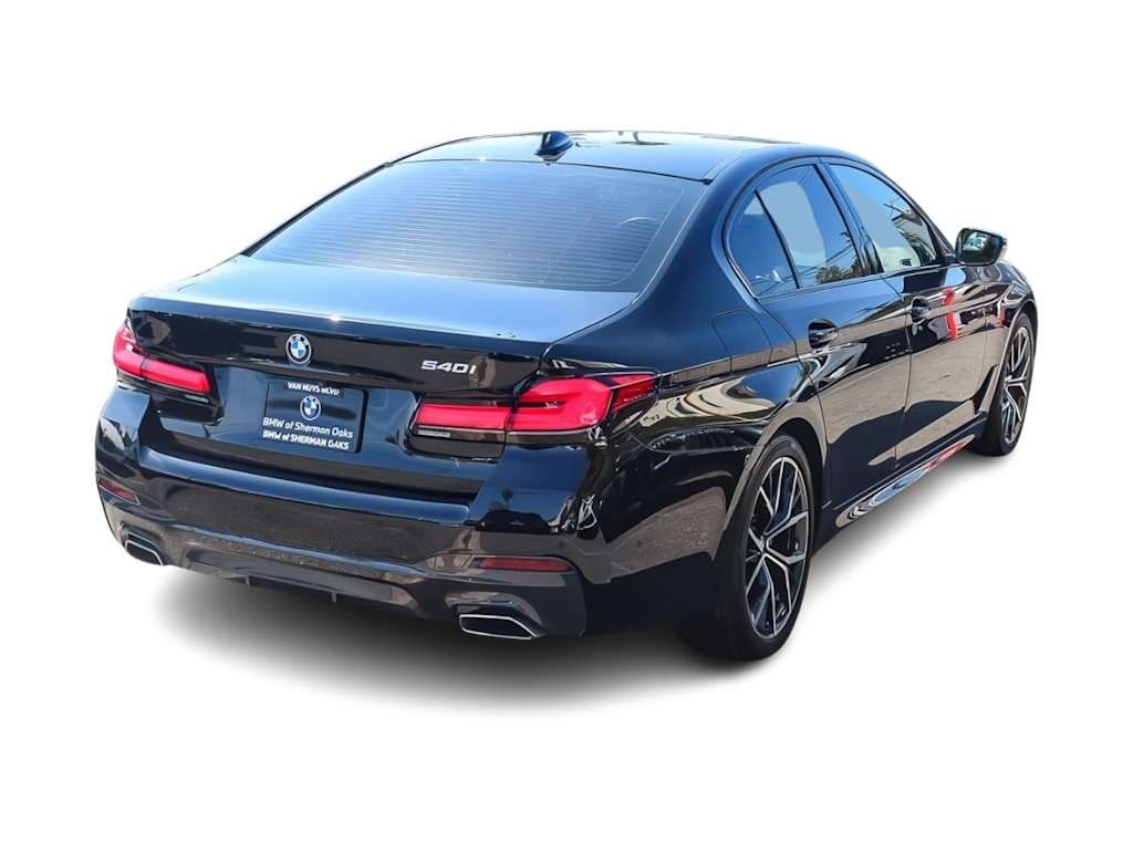 Thumbnail: 2023 BMW 5 Series - 19