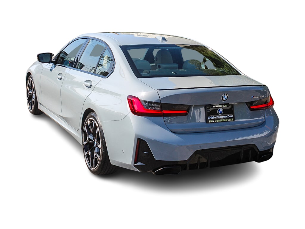 Thumbnail: 2025 BMW 3 Series - 3