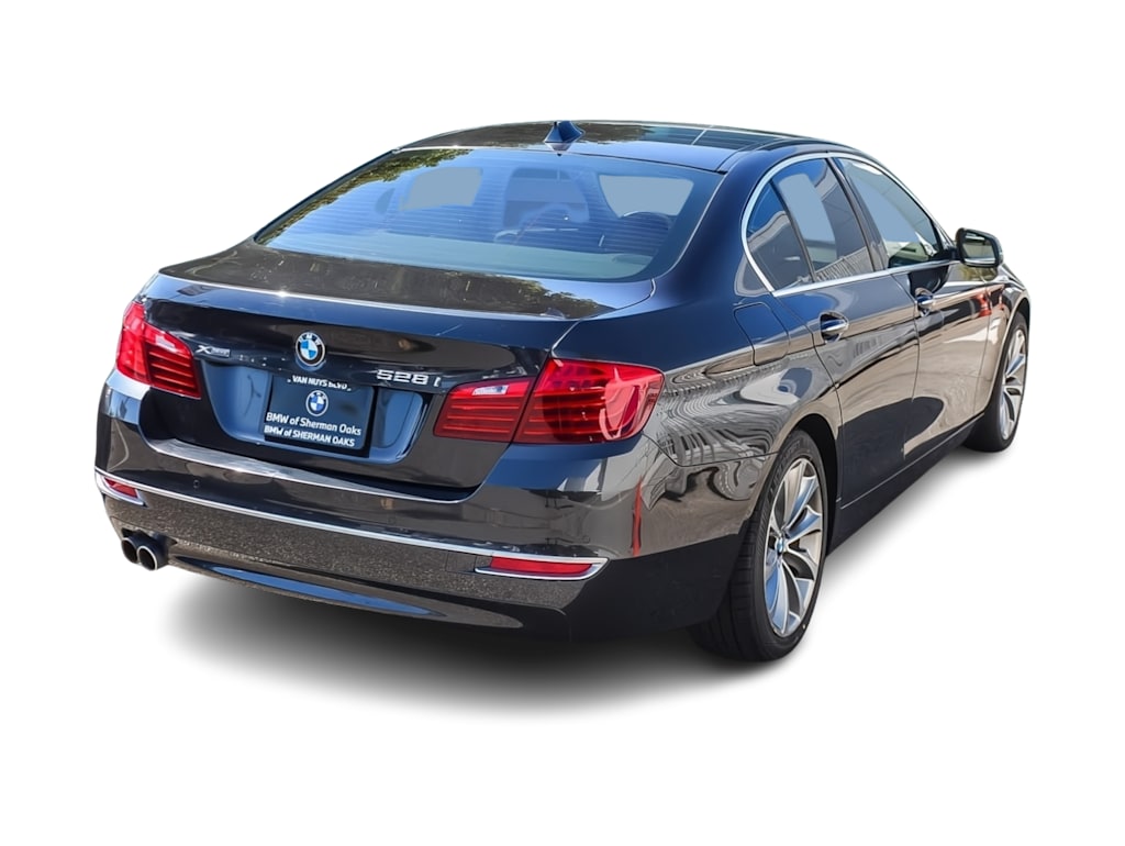 Thumbnail: 2014 BMW 5 Series - 18