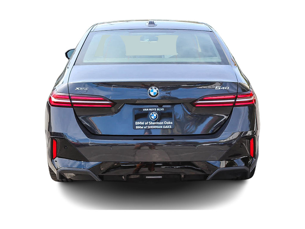 2024 BMW 5 Series 540i xDrive 17
