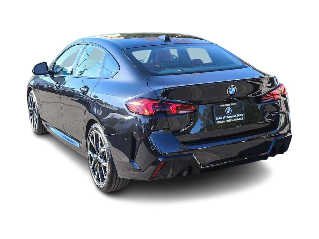 Thumbnail: 2026 BMW 2 Series - 3