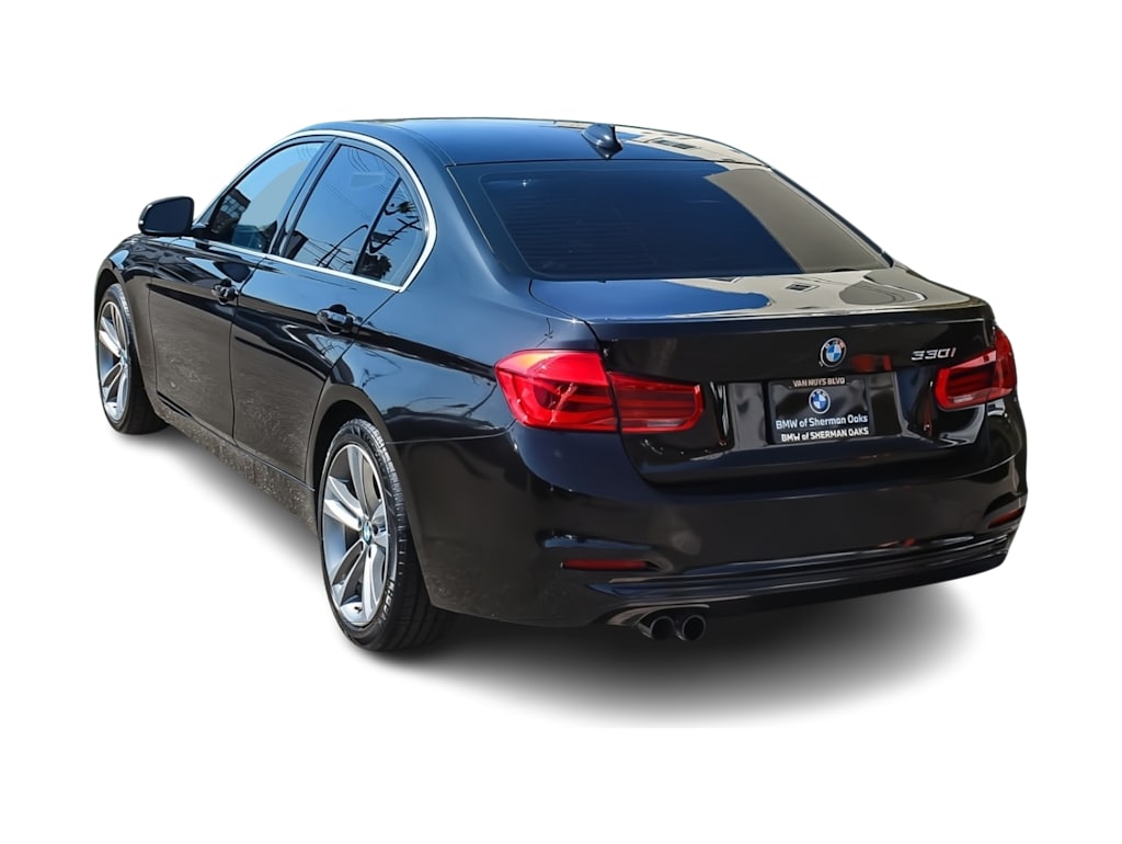 Thumbnail: 2017 BMW 3 Series - 3