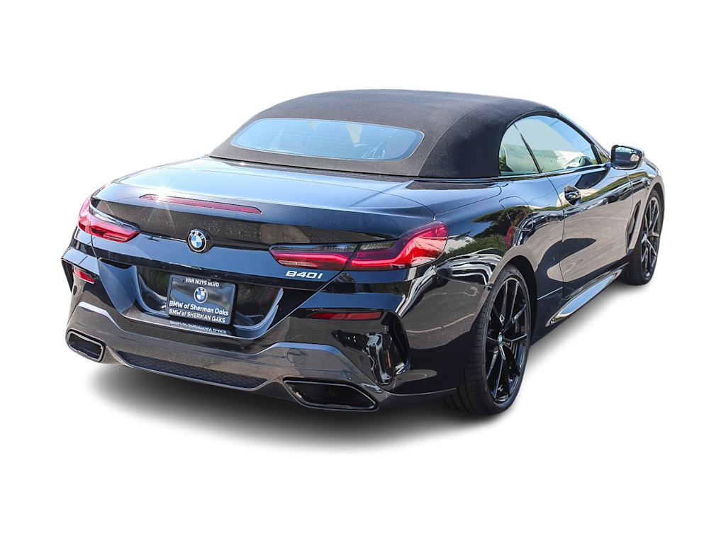 Thumbnail: 2023 BMW 8 Series - 16