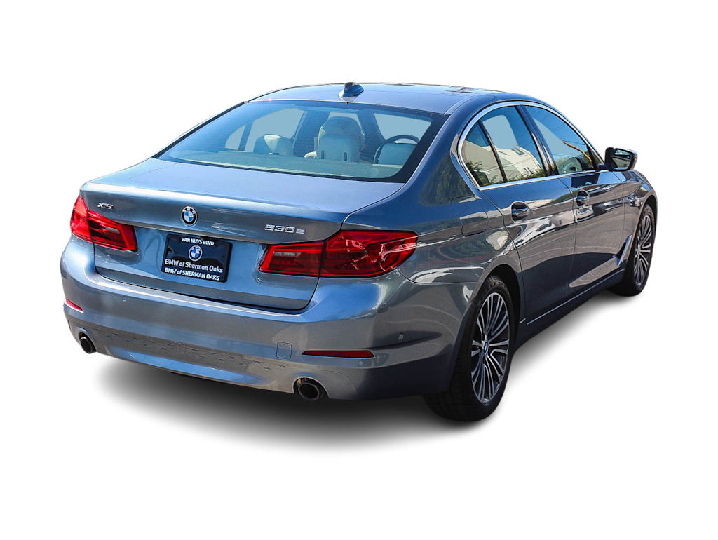 Thumbnail: 2020 BMW 5 Series - 20