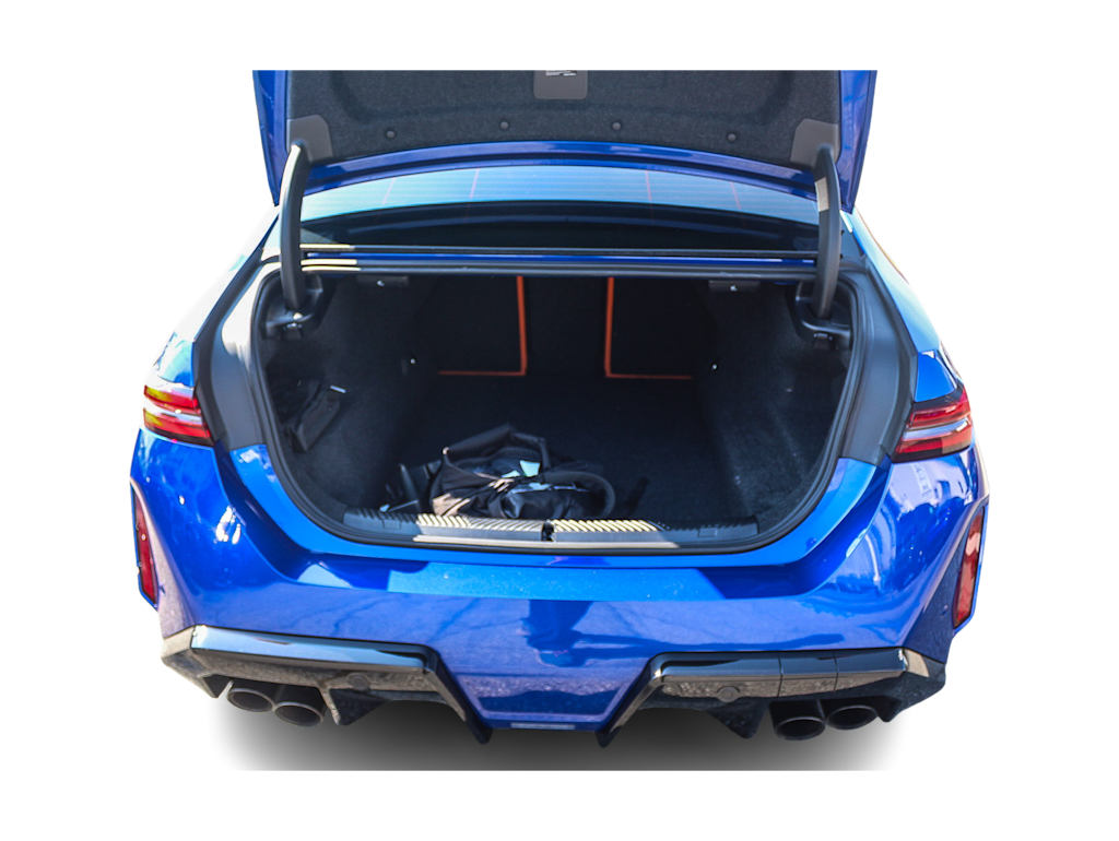 Thumbnail: 2025 BMW M5 - 17