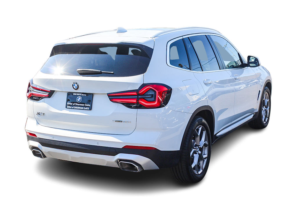 Thumbnail: 2023 BMW X3 - 18