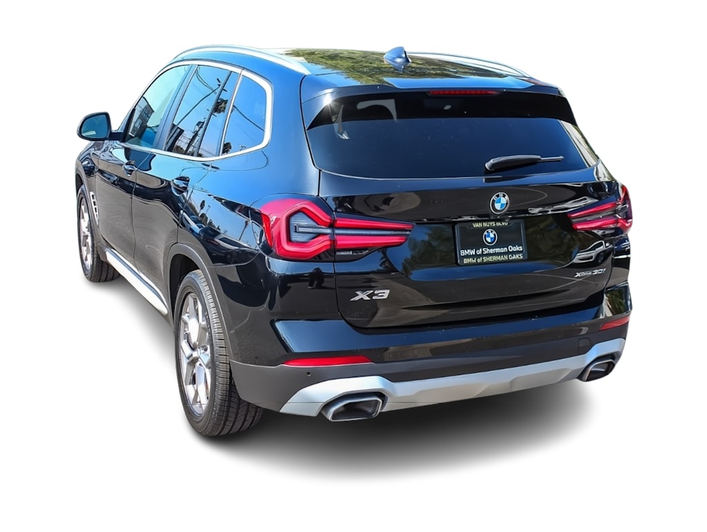 Thumbnail: 2023 BMW X3 - 3