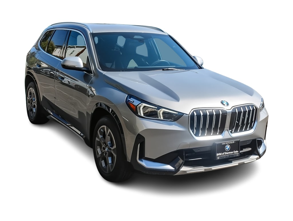 Thumbnail: 2023 BMW X1 - 18