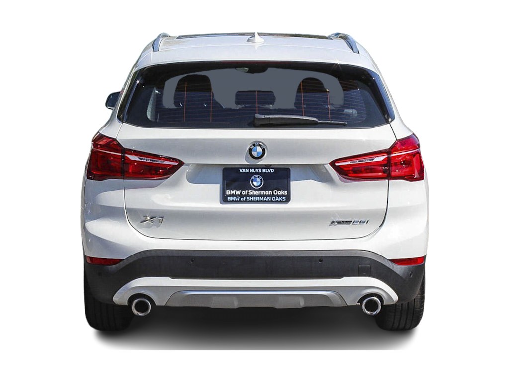 2021 BMW X1 xDrive28i 3