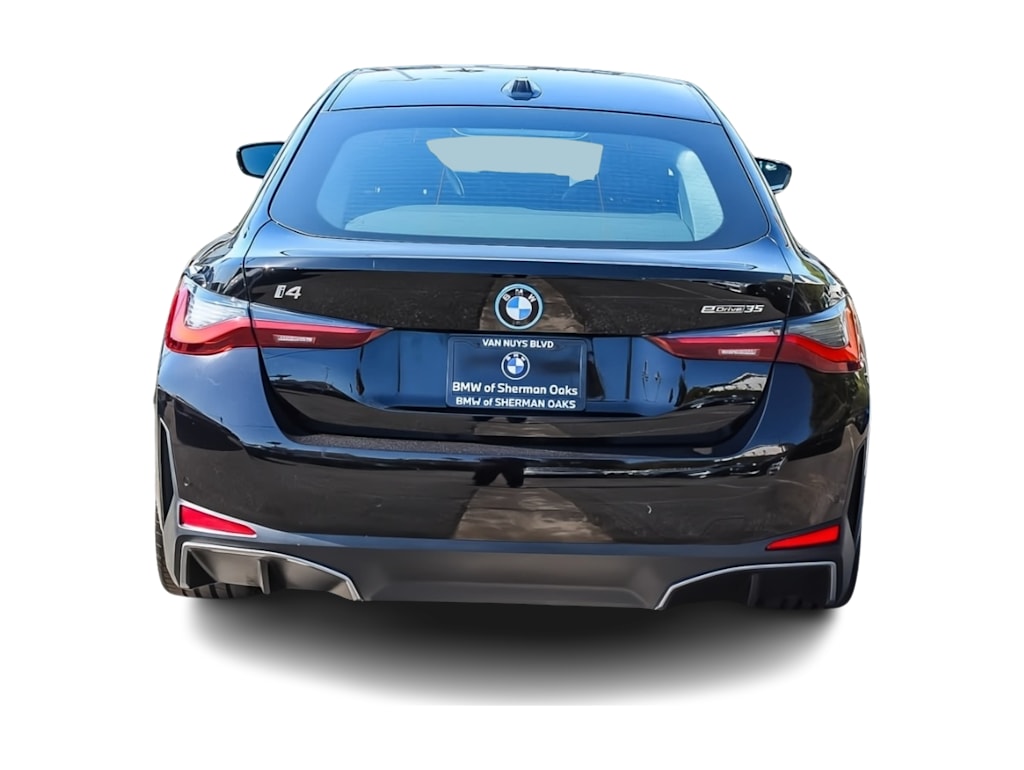 Thumbnail: 2023 BMW i4 - 17