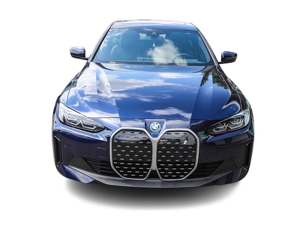 Thumbnail: 2023 BMW i4 - 5