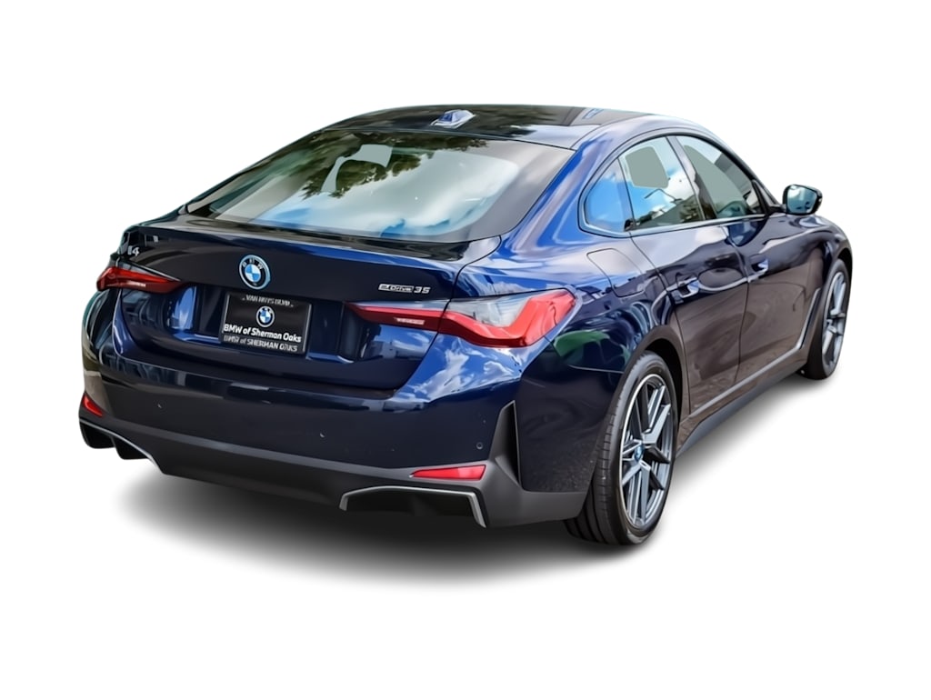 Thumbnail: 2023 BMW i4 - 16