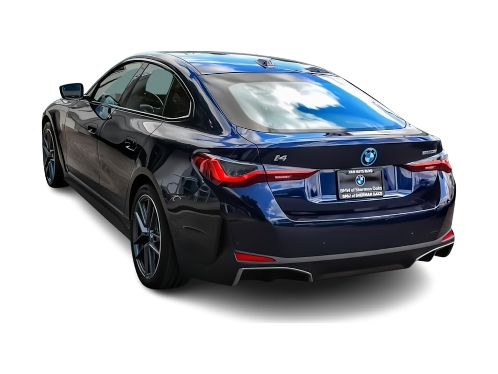 Thumbnail: 2023 BMW i4 - 3