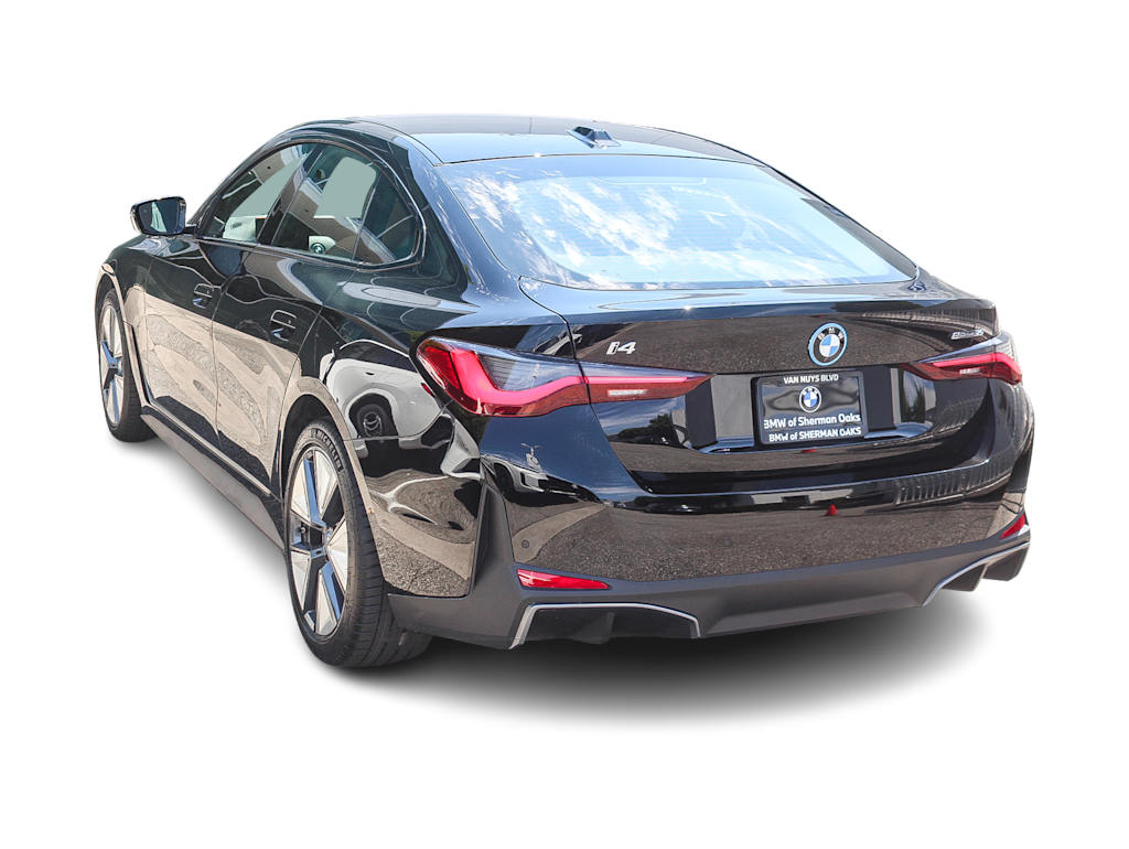 Thumbnail: 2023 BMW i4 - 3