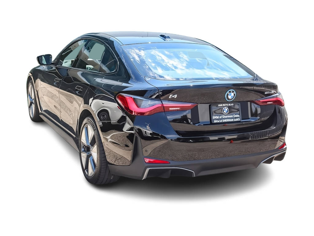 Thumbnail: 2023 BMW i4 - 3