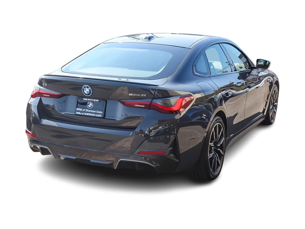Thumbnail: 2024 BMW i4 - 18