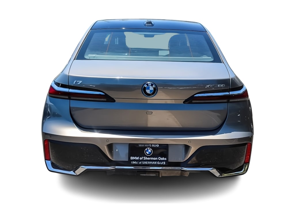 Thumbnail: 2023 BMW i7 - 20