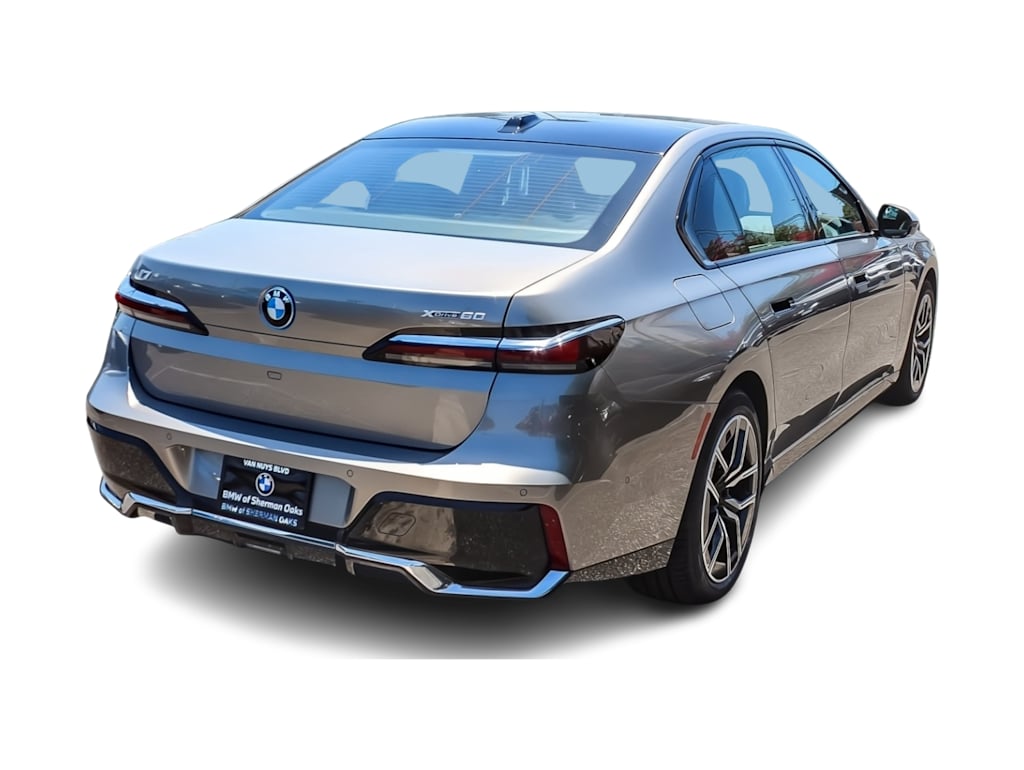 Thumbnail: 2023 BMW i7 - 19