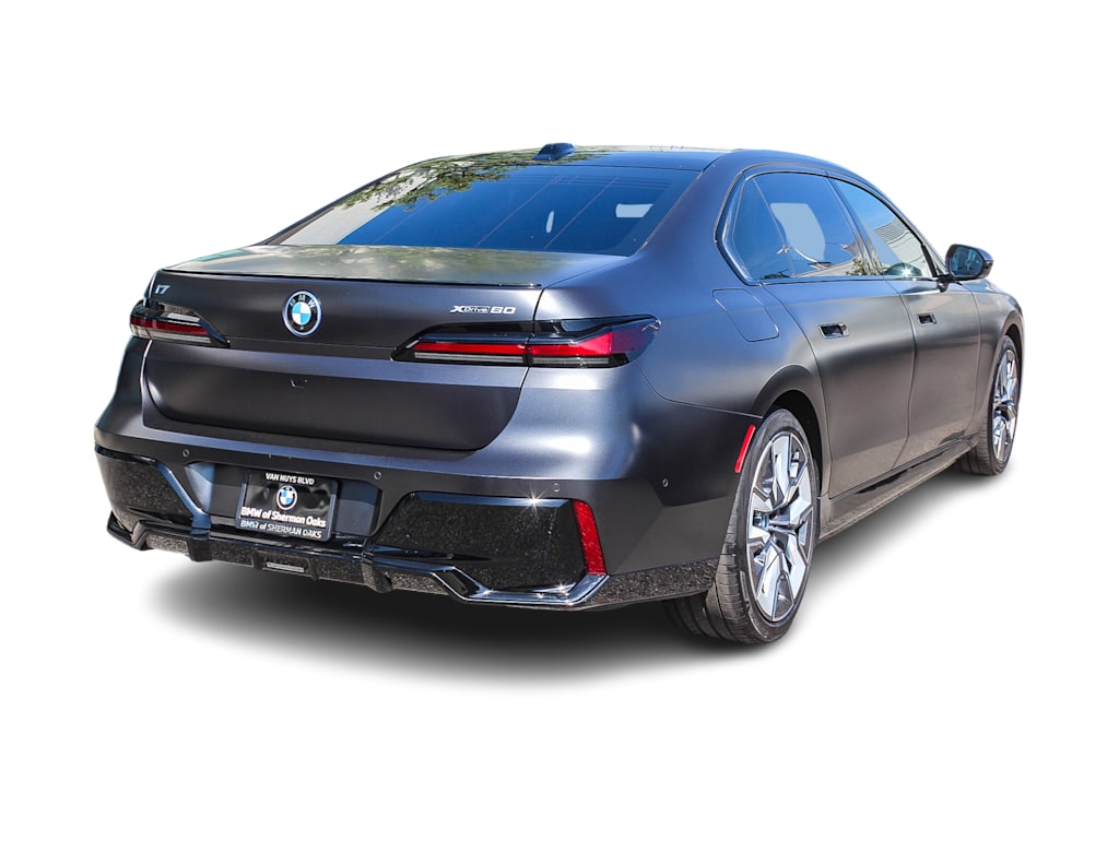 Thumbnail: 2023 BMW i7 - 20