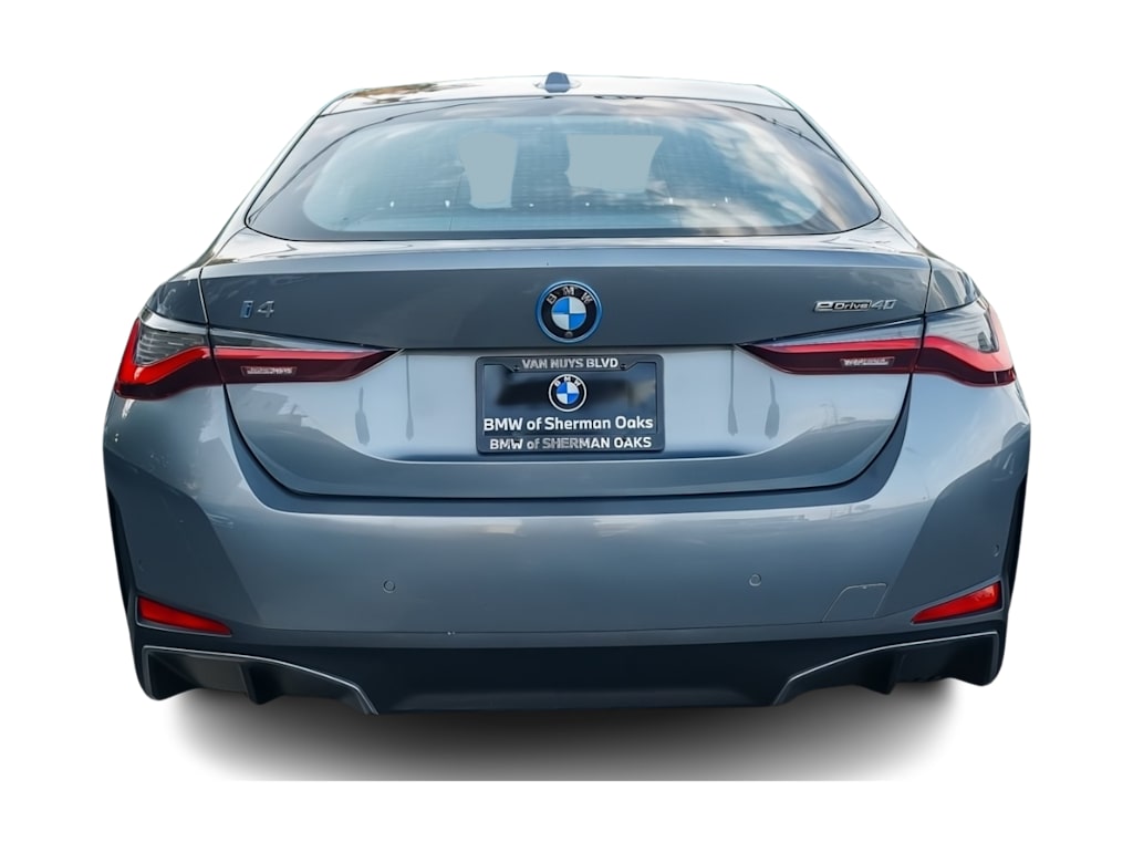 Thumbnail: 2023 BMW i4 - 4