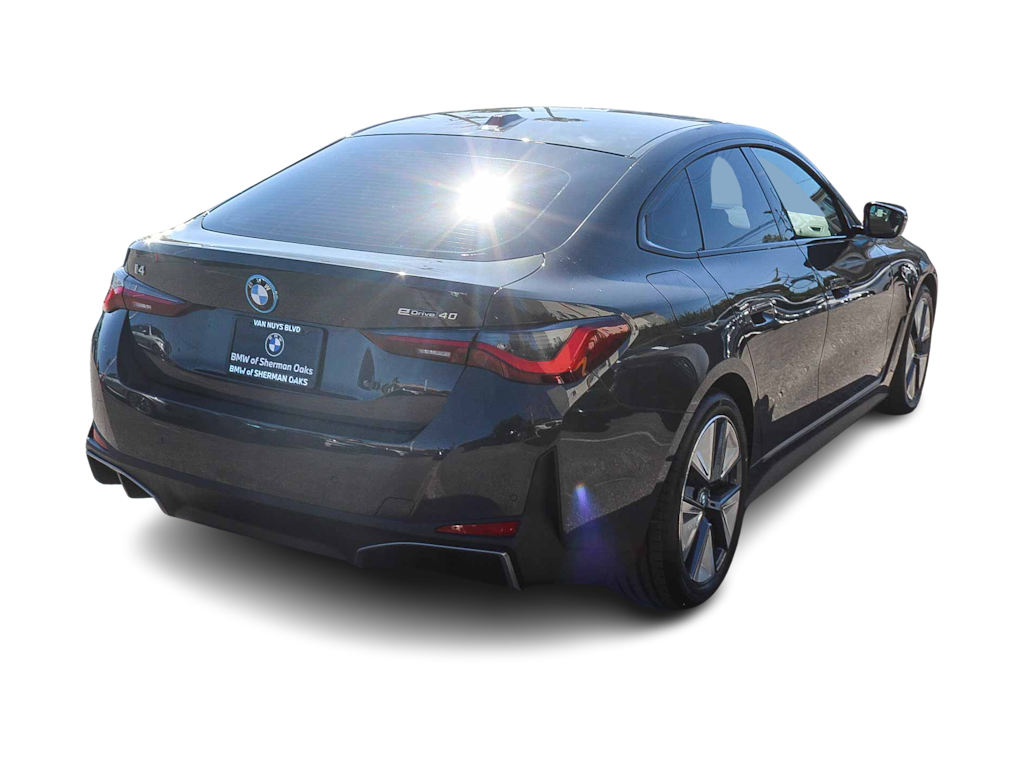 Thumbnail: 2023 BMW i4 - 23