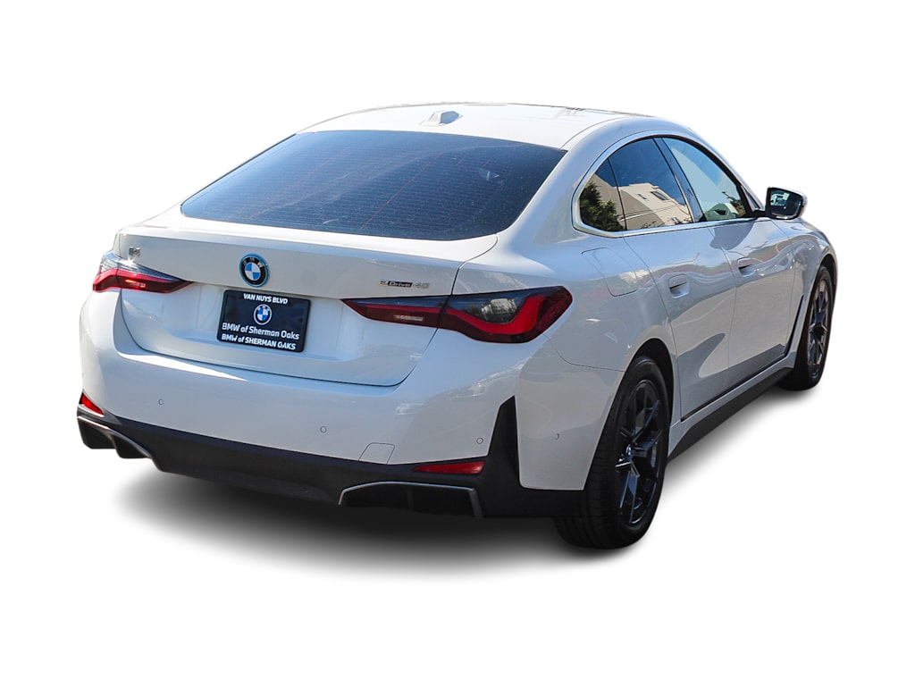 Thumbnail: 2024 BMW i4 - 19