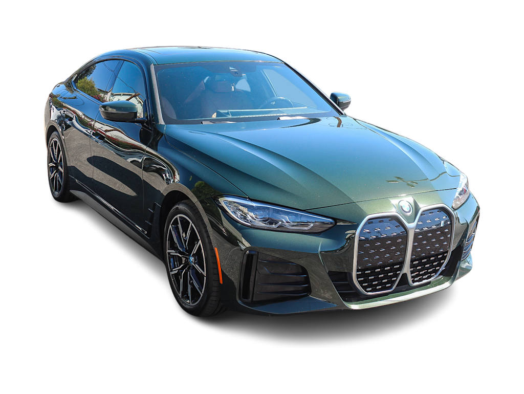 Thumbnail: 2023 BMW i4 - 18