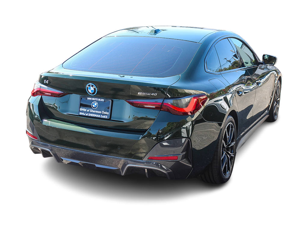 Thumbnail: 2023 BMW i4 - 19