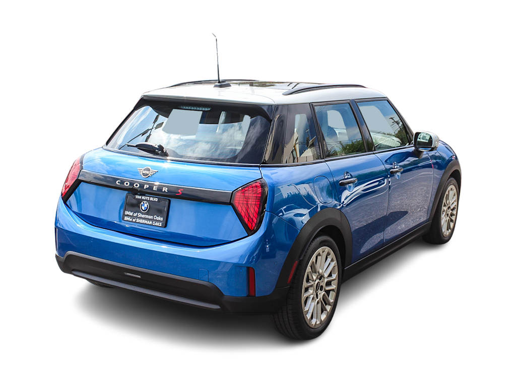 Thumbnail: 2026 MINI Cooper - 18