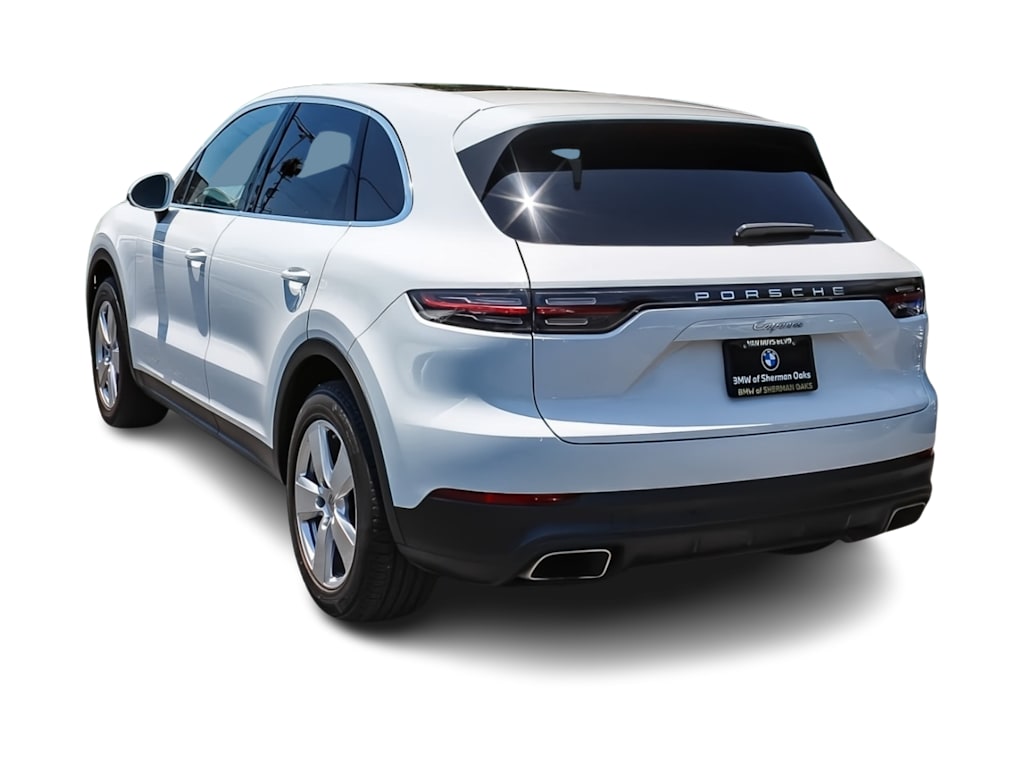 Thumbnail: 2023 Porsche Cayenne - 3