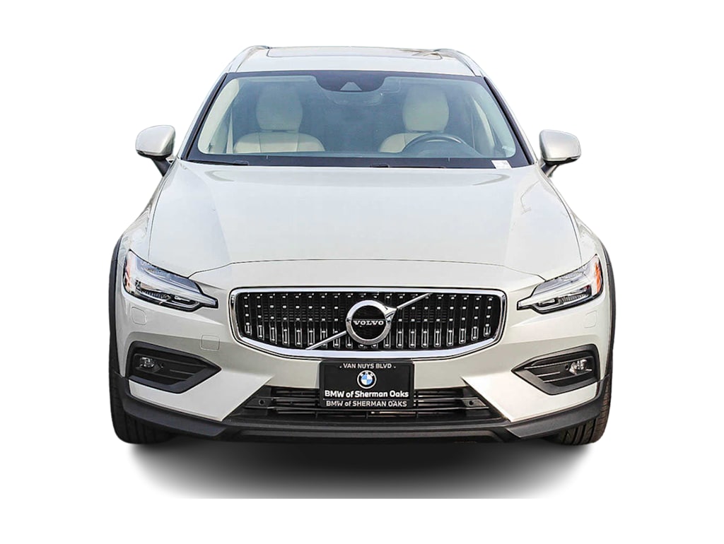 2022 Volvo V60 T5 5