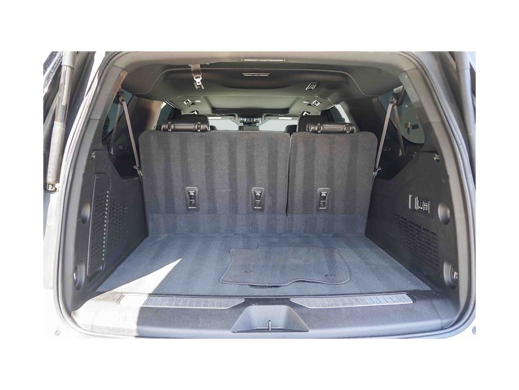 Thumbnail: 2023 Chevrolet Suburban - 15