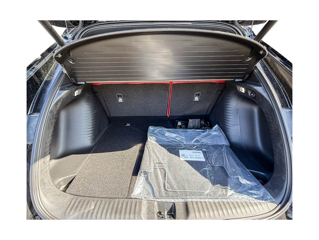 Thumbnail: 2025 Acura ADX - 15