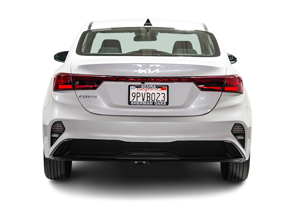 Thumbnail: 2024 Kia Forte - 4