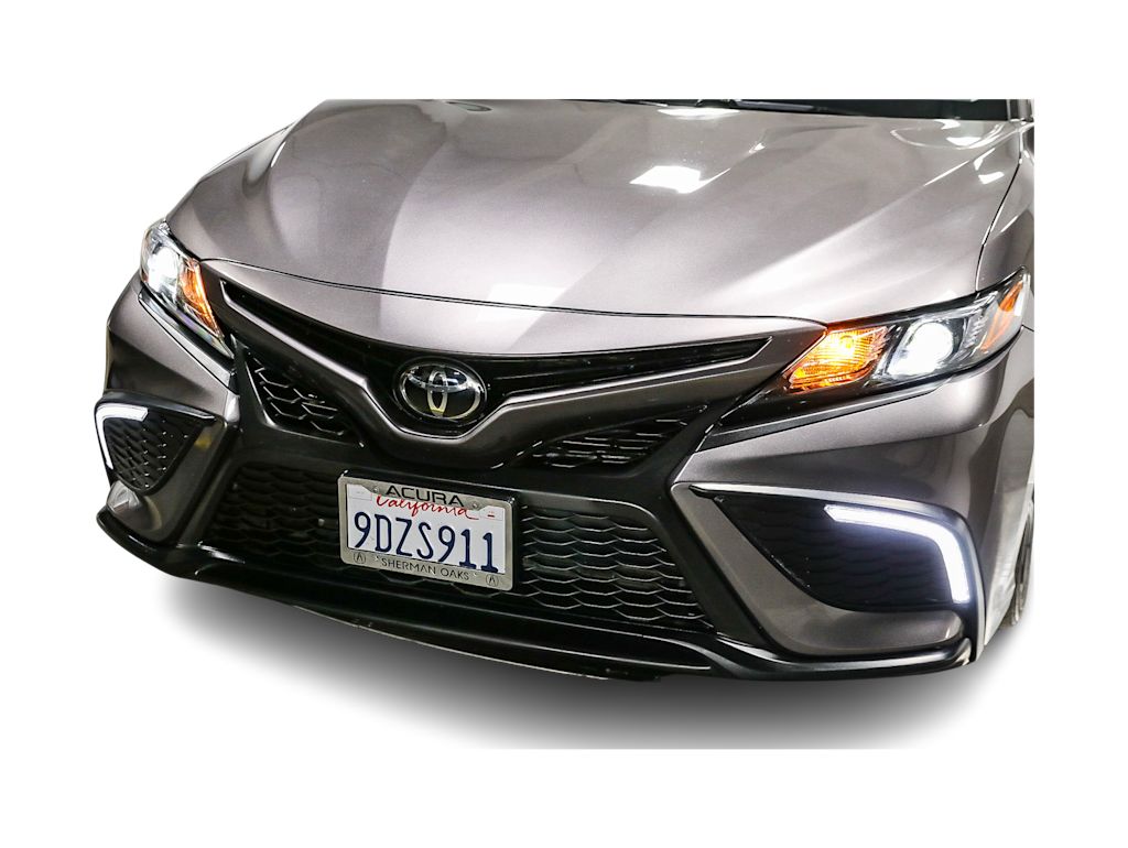 2023 Toyota Camry SE 21