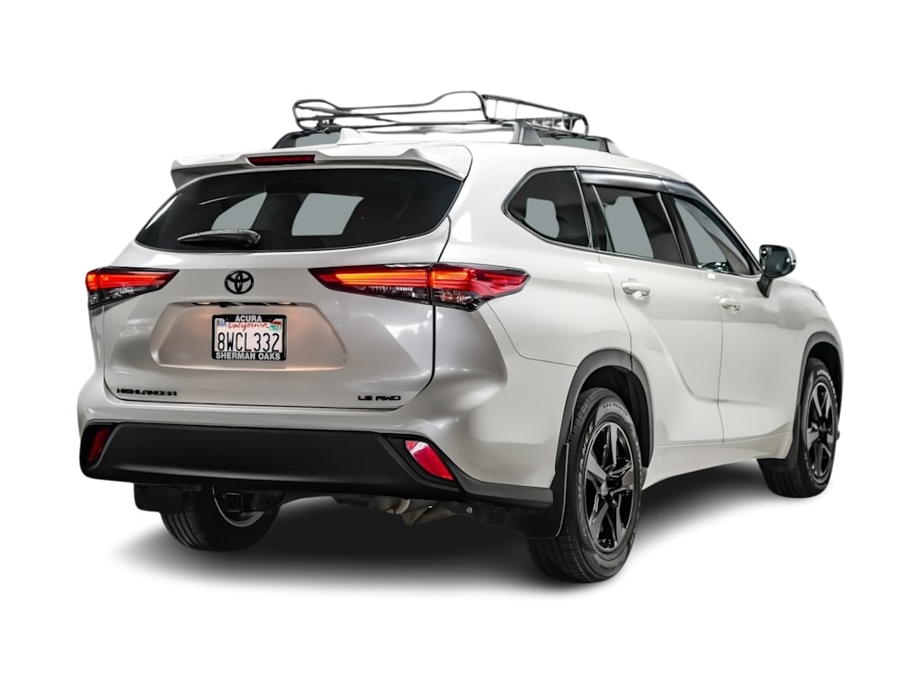 Thumbnail: 2021 Toyota Highlander - 18