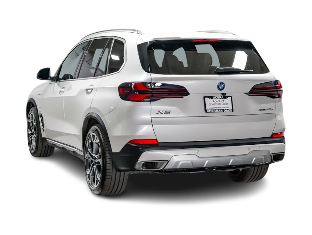 Thumbnail: 2024 BMW X5 - 3