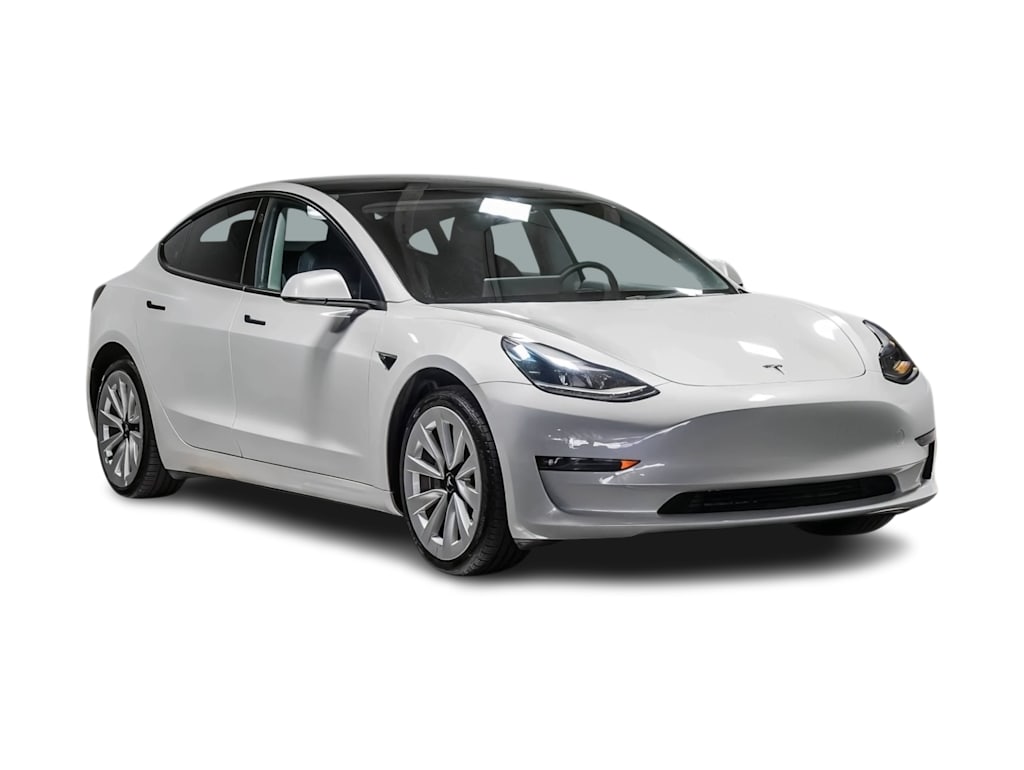 Thumbnail: 2023 Tesla Model 3 - 13
