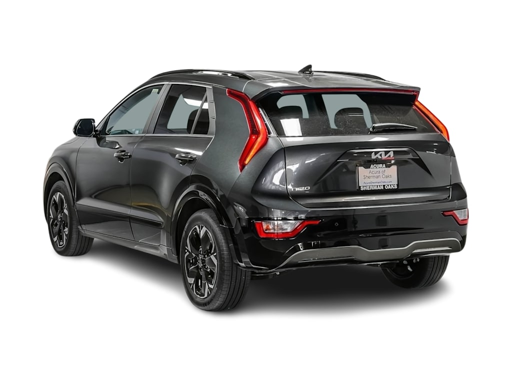 Thumbnail: 2026 Kia Niro - 3
