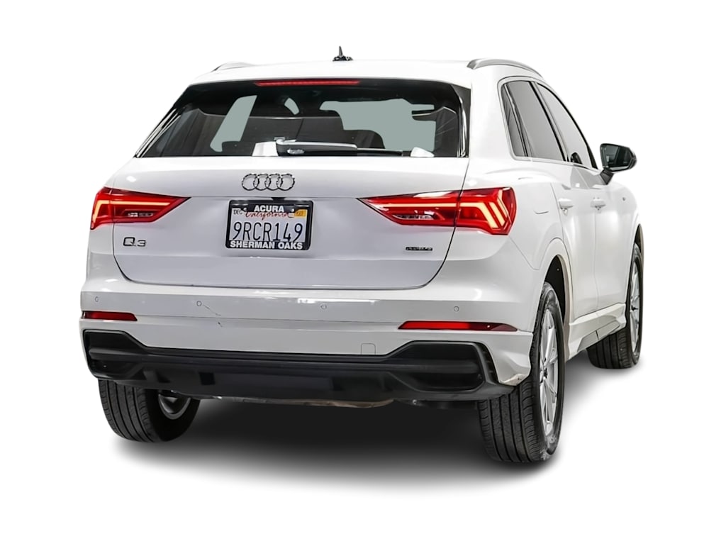 Thumbnail: 2024 Audi Q3 - 20
